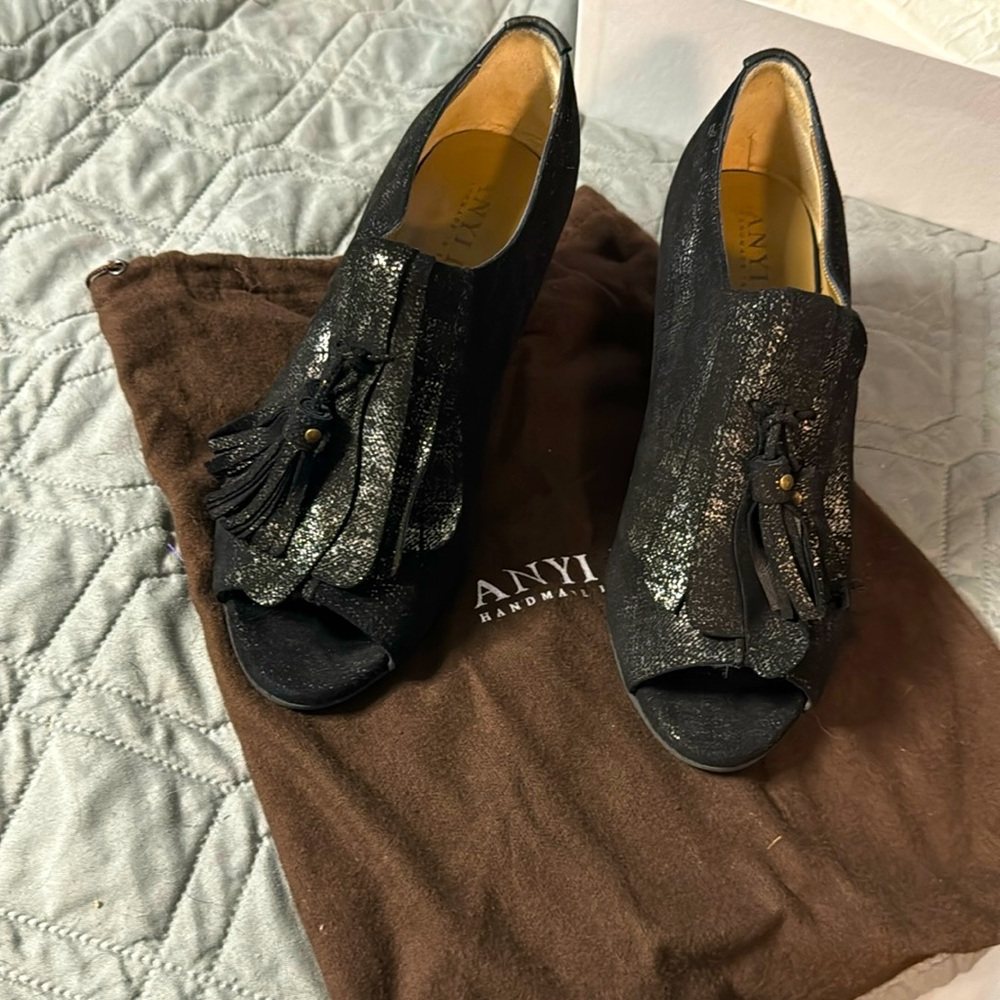 Like New Anyi Lu Black Wedges with Silver Sparkles.